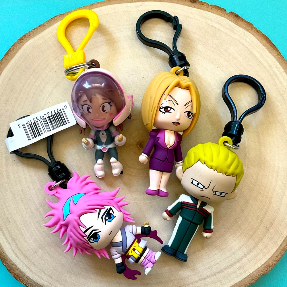 Lot of 4 Manga Anime Minifigure Keychains Key Ring